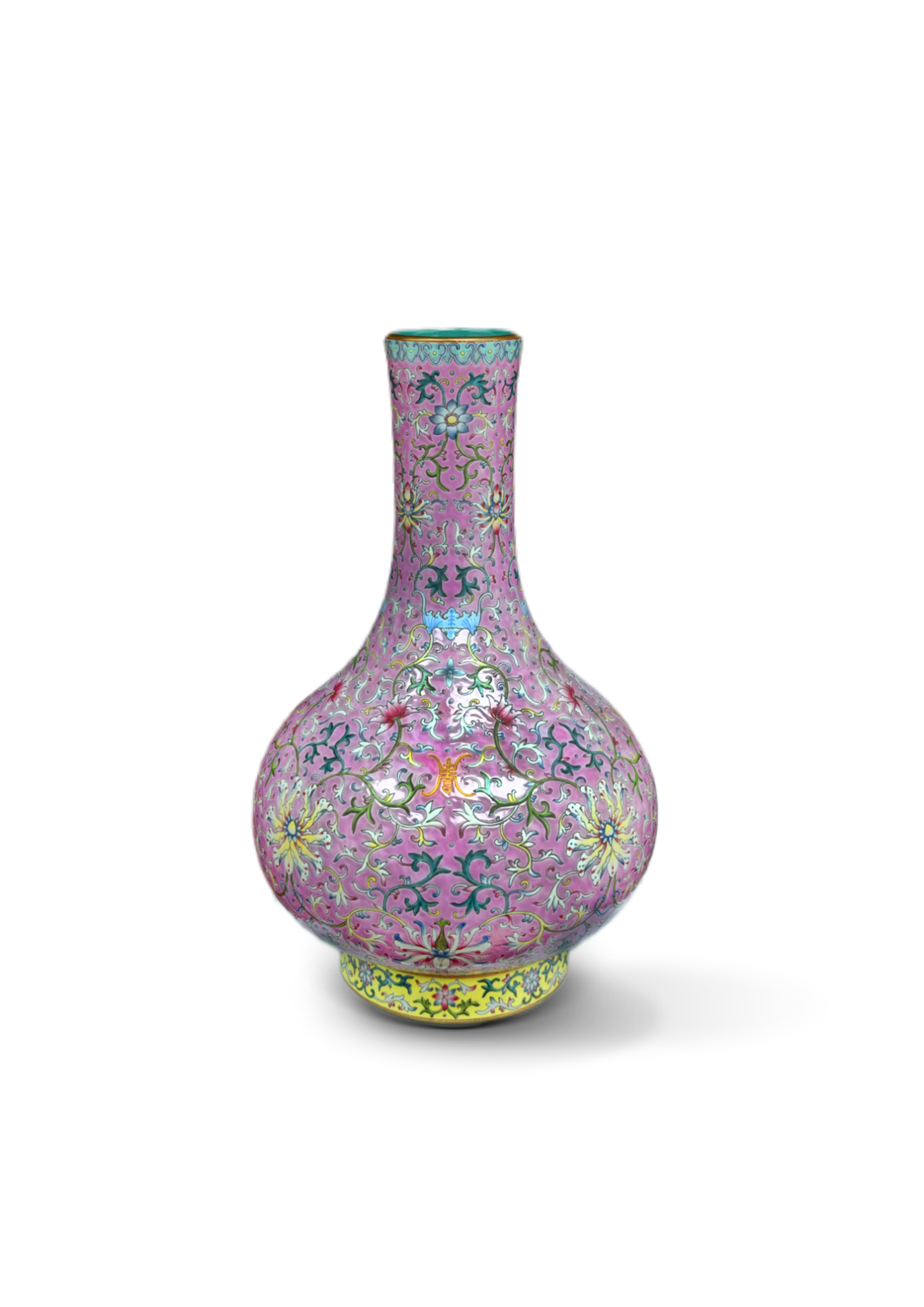 清 乾隆粉彩纏枝福壽紋瓶